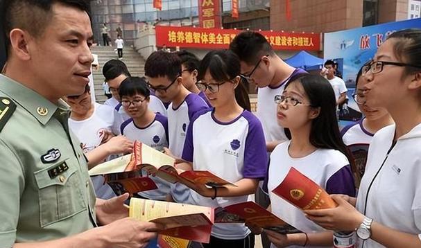 复读生是否可以报考军校（探究复读生报考军校的机会与限制）