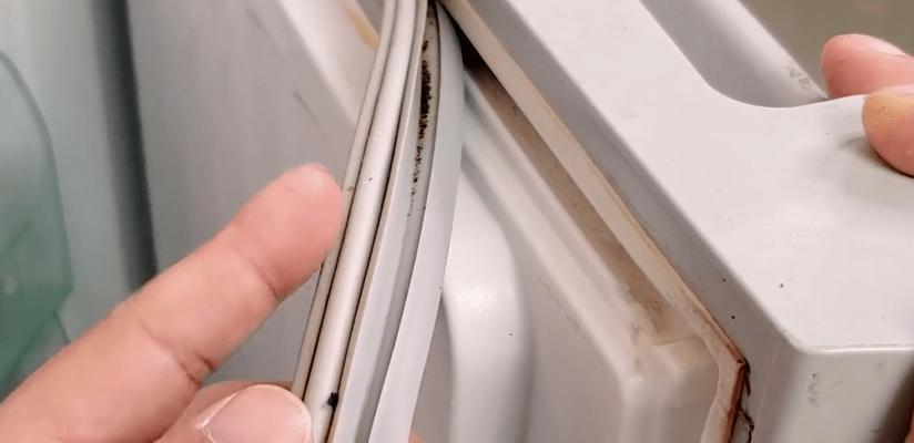 如何保护冰箱封条免受老化的影响？冰箱封条老化的危害是什么？