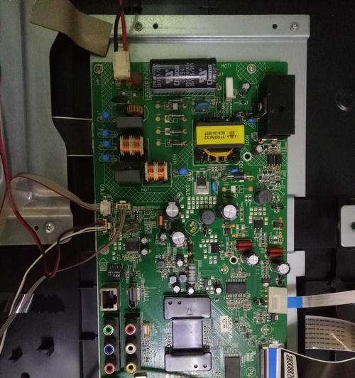 电视机屏幕碎了怎么办？教你应对电视机屏幕损坏的实用方法