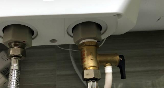热水器进水螺丝渗水怎么办？如何快速解决？