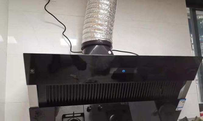 侧吸式油烟机清洗的方法是什么？如何保持油烟机的清洁效果？