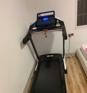 跑步机走路声音大怎么回事？如何降低跑步机噪音？