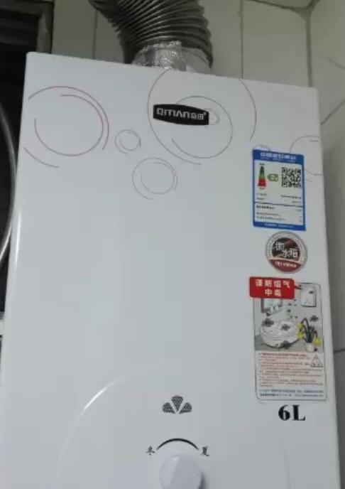 热水器发出响声的原因是什么？如何解决？