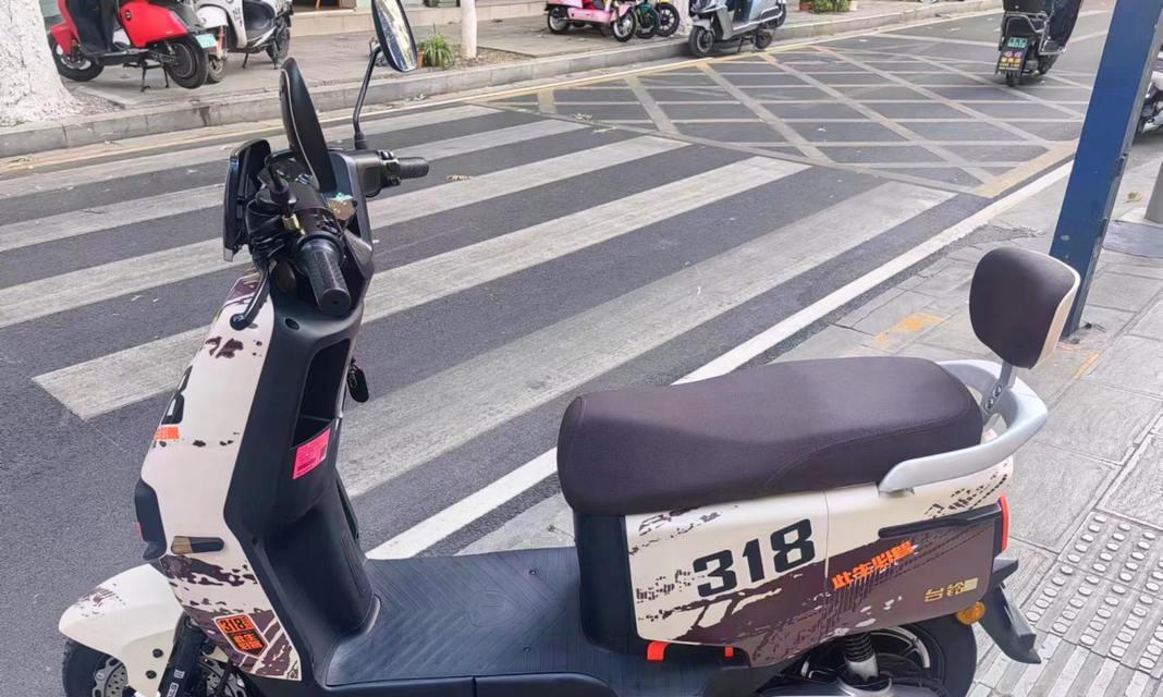 台铃赤兔充电器的功率是多少？它适用于哪些设备？
