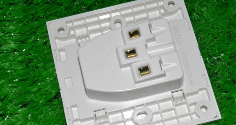 公牛智能五孔网关接线步骤是什么？需要哪些工具？